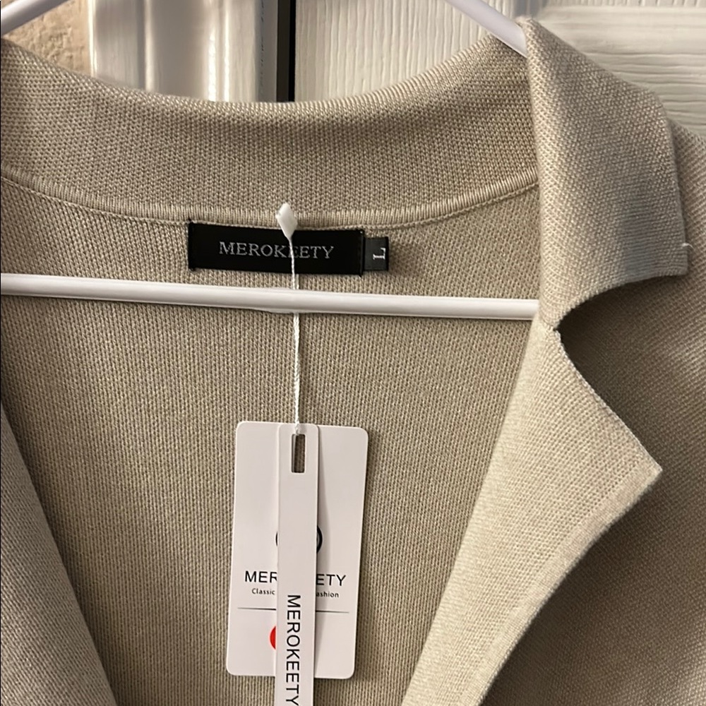 Women's Cream Cardigan Sweater